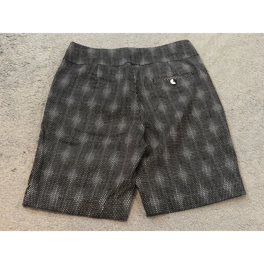 EP Pro Golf Shorts Womens Medium Black White Geometric Stretch Pull On Bermuda